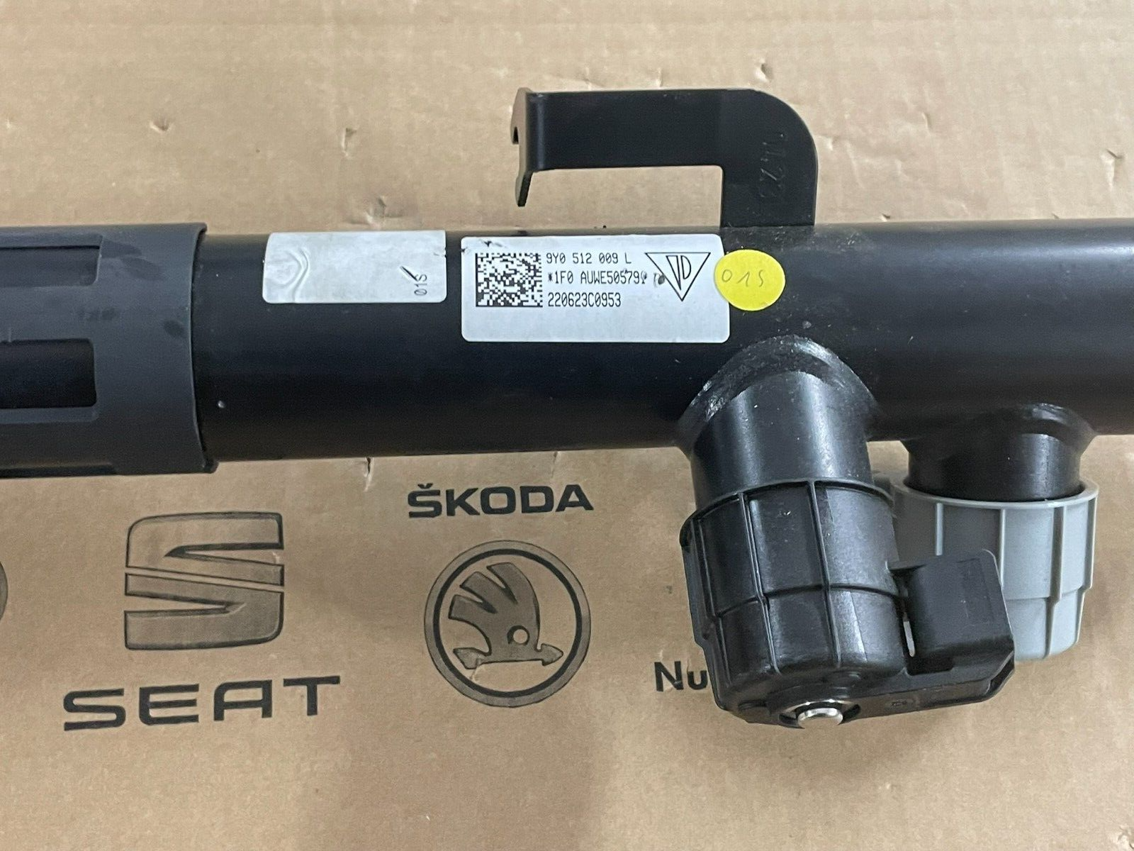 PORSCHE CAYENNE 9YA-2 STOSSDÄMPFER ELEKTRISCH HINTERACHSE LINKS 9Y0513027F NEU - Obrázek 12