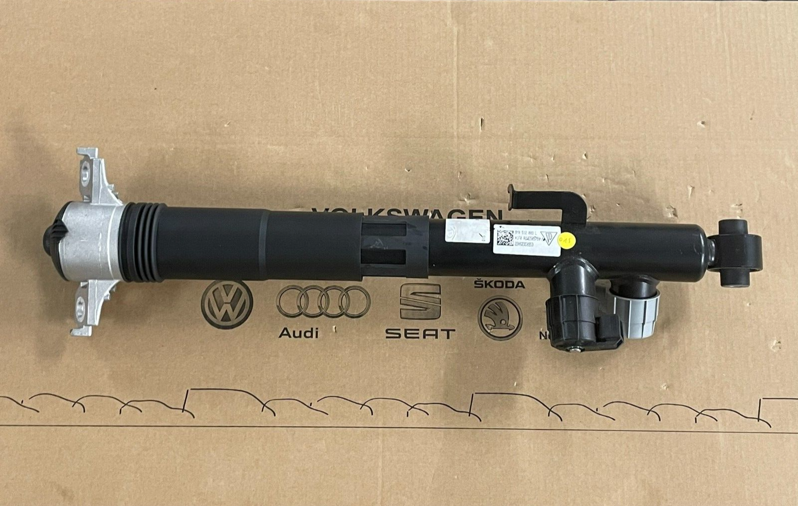 PORSCHE CAYENNE 9YA-2 STOSSDÄMPFER ELEKTRISCH HINTERACHSE LINKS 9Y0513027F NEU