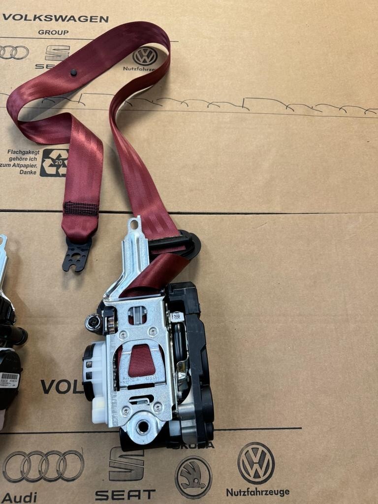 PORSCHE CAYENNE SICHERHEITSGURTEN FRONT 9Y0857706J 9Y0857705J RED COLOR ORIG.NEU - Obrázek 8
