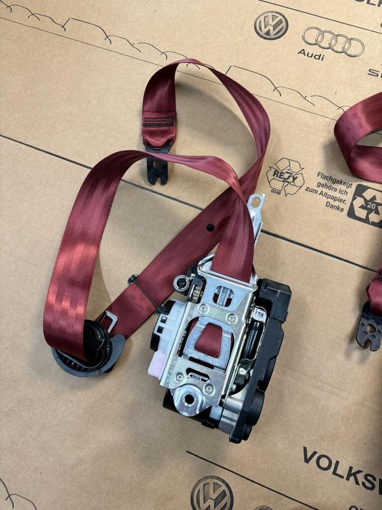 PORSCHE CAYENNE SICHERHEITSGURTEN FRONT 9Y0857706J 9Y0857705J RED COLOR ORIG.NEU - Obrázek 9