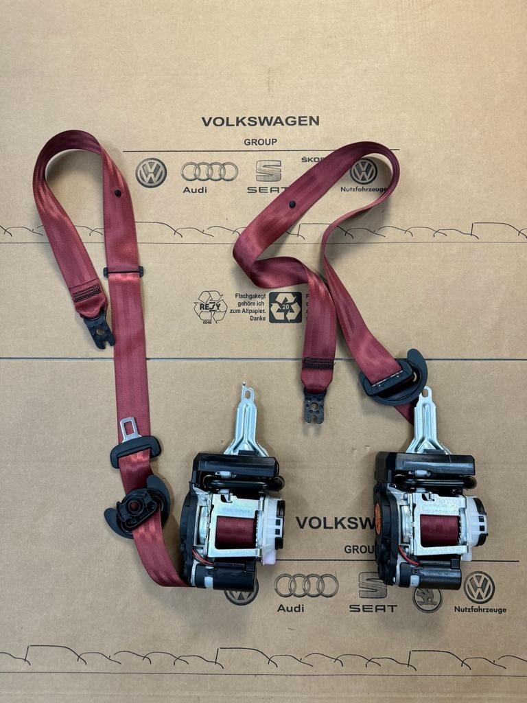 PORSCHE CAYENNE SICHERHEITSGURTEN FRONT 9Y0857706J 9Y0857705J RED COLOR ORIG.NEU