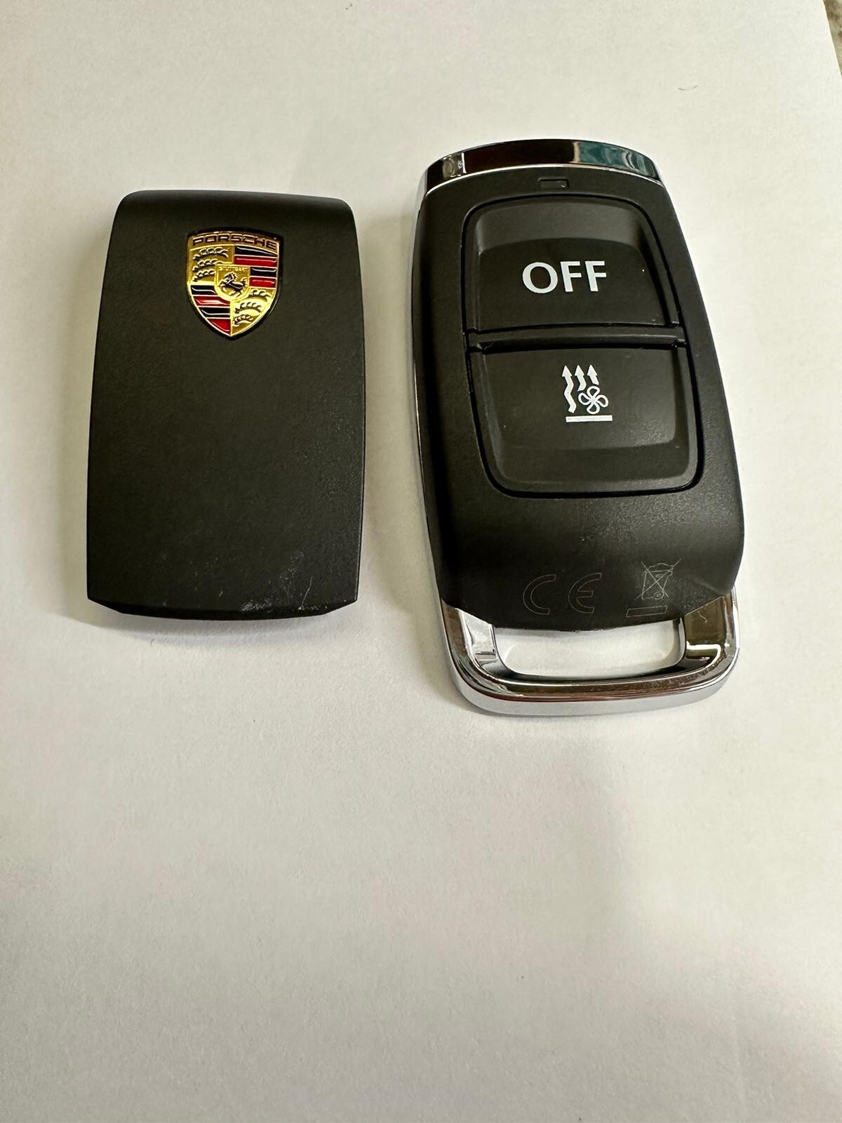 PORSCHE PANAMERA CAYENNE ... STANDHEIZUNG HANDSENDER WEBASTO 9Y0963511A FAST NEU