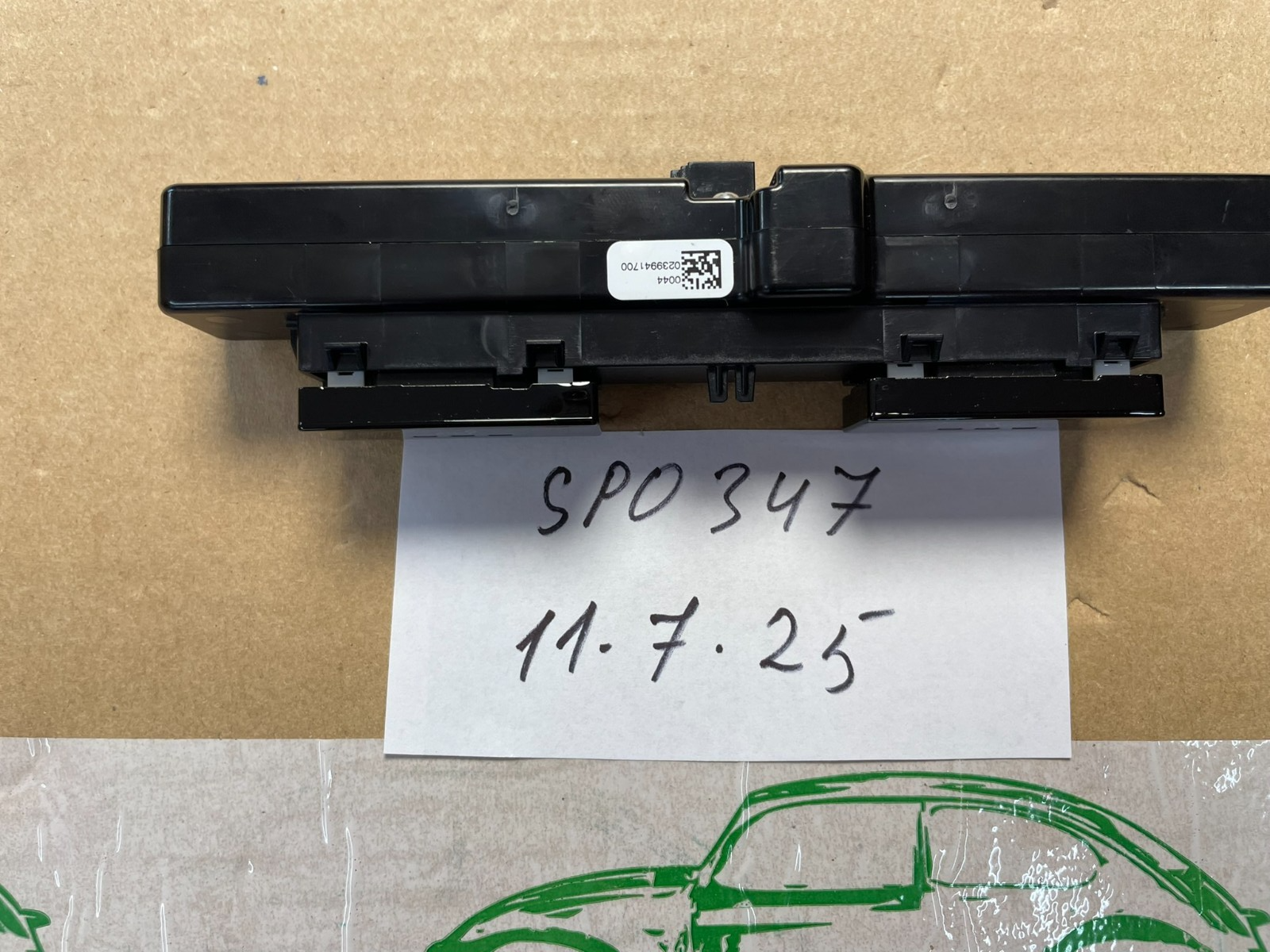 PORSCHE TAYCAN SCHALTER SITZHEIZUNG HINTEN 9J1919709B FAST NEU DEM V TEST WAGEN - Obrázek 17