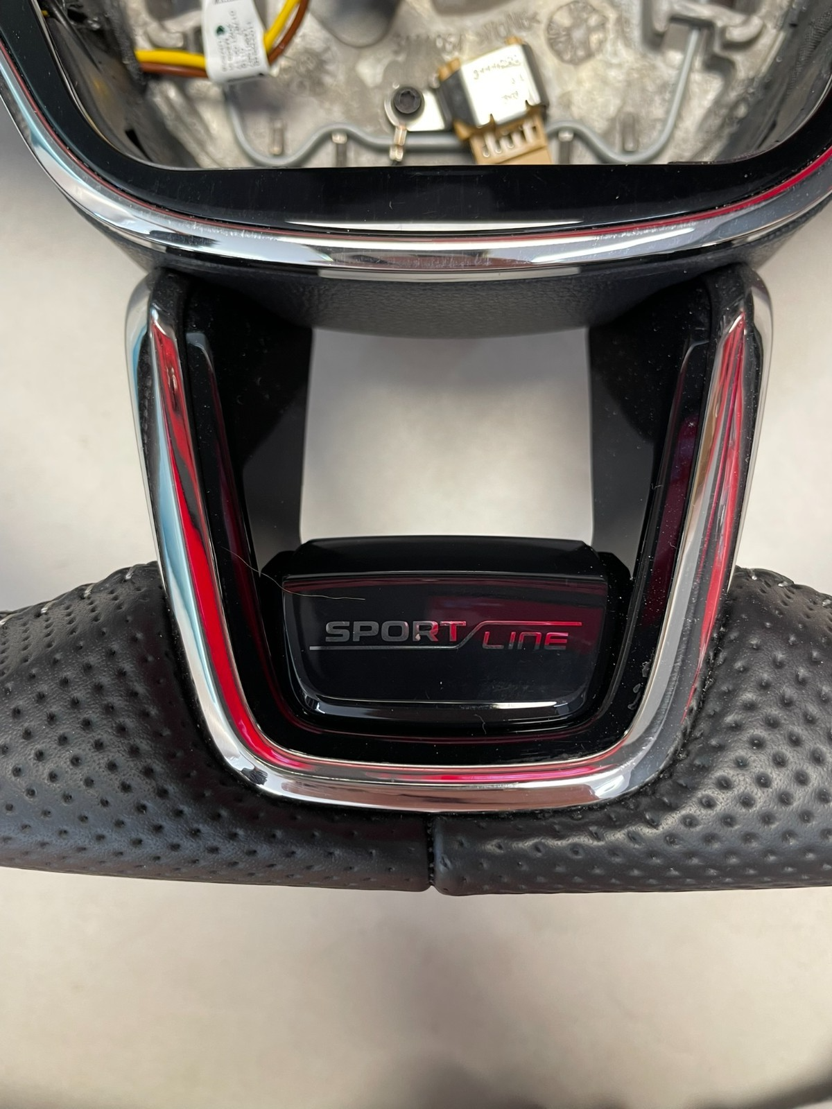 ŠKODA OCTAVIA IV 5E3 SPORT-LINE LENKRAD BEHEIZT ABGEFLACHT GELOCHT 5E3419093BB - Obrázek 21