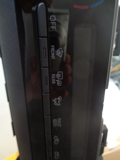 TOYOTA YARIS CROSS KLIMAREGELUNG EINHEIT KLIMABEDIENTEIL 55900-0DC71 ORIG. NEU ! - Obrázek 14