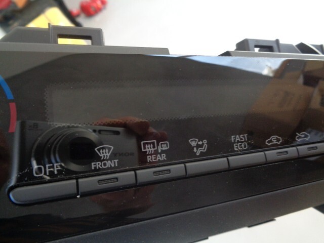 TOYOTA YARIS CROSS KLIMAREGELUNG EINHEIT KLIMABEDIENTEIL 55900-0DC71 ORIG. NEU ! - Obrázek 15