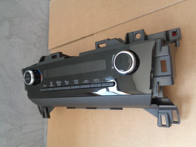 TOYOTA YARIS CROSS KLIMAREGELUNG EINHEIT KLIMABEDIENTEIL 55900-0DC71 ORIG. NEU ! - Obrázek 7