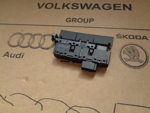 VW GOLF 7 VII SCHALTER DRUCKTASTEN ECO START/STOP 5G1927137T Fast Neu Test Car.. - Obrázek 11