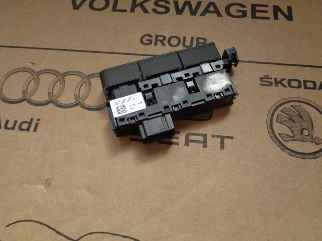 VW GOLF 7 VII SCHALTER DRUCKTASTEN ECO START/STOP 5G1927137T Fast Neu Test Car.. - Obrázek 13