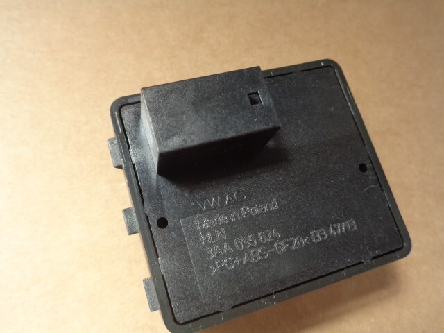 VW GOLF PASSAT TIGUAN +...BEDIENEINHEIT FREISPRECHEINRICHTUNG 3AA035624 Fast Neu - Obrázek 11