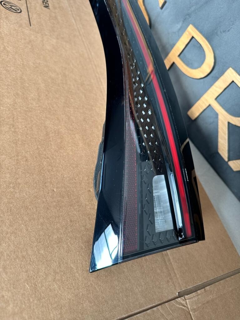 VW ID.4 ID.5 LED RÜCKLEUCHTE HECKLEUCHTE SCHLUSSLEUCHTE MITTE 11A945093 - Obrázek 13