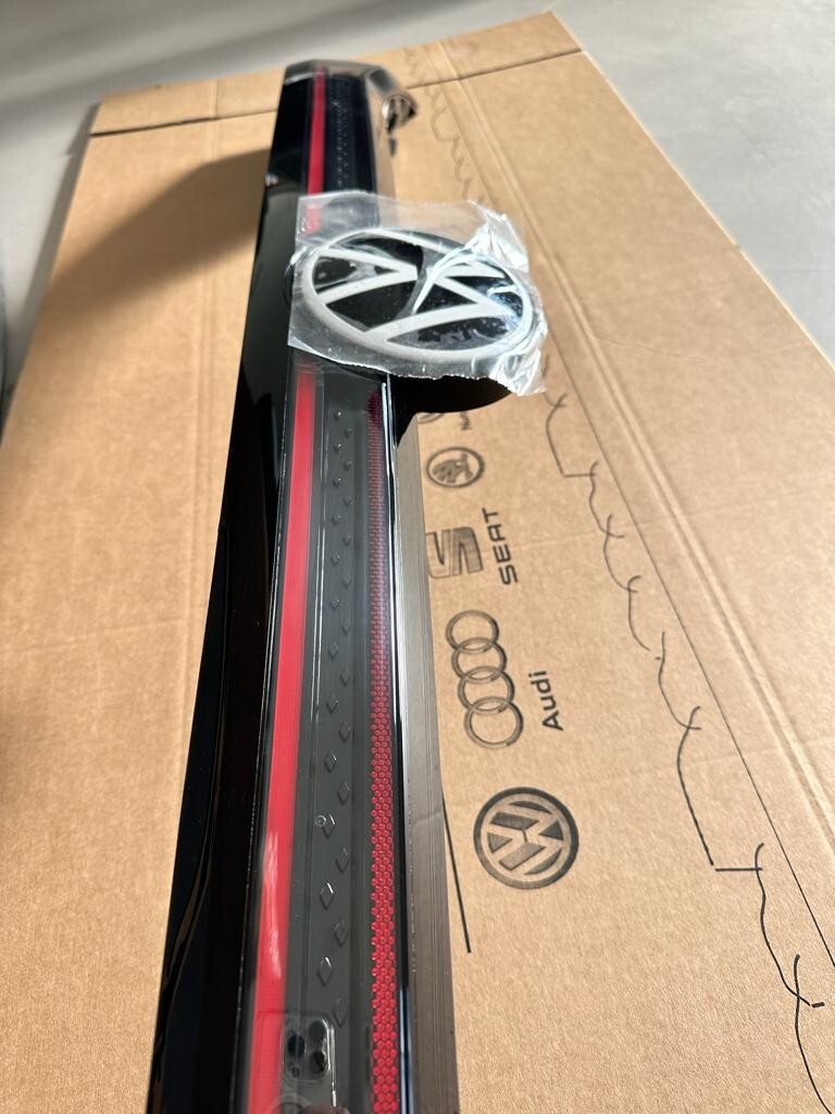 VW ID.4 ID.5 LED RÜCKLEUCHTE HECKLEUCHTE SCHLUSSLEUCHTE MITTE 11A945093 - Obrázek 18