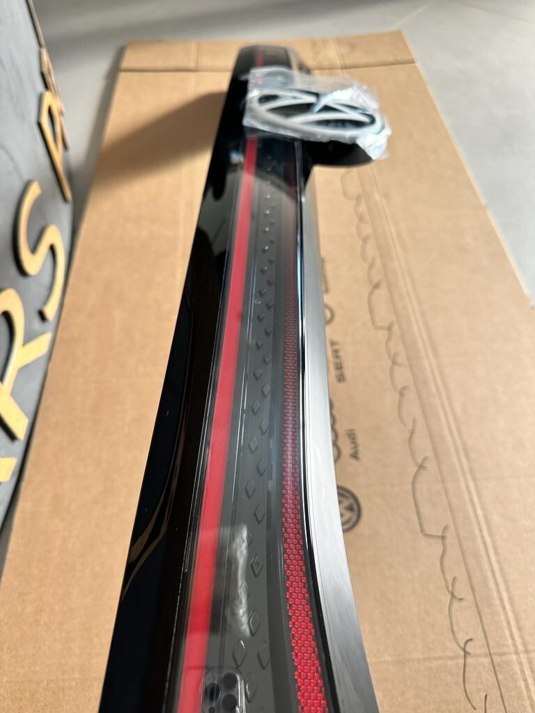 VW ID.4 ID.5 LED RÜCKLEUCHTE HECKLEUCHTE SCHLUSSLEUCHTE MITTE 11A945093 - Obrázek 19