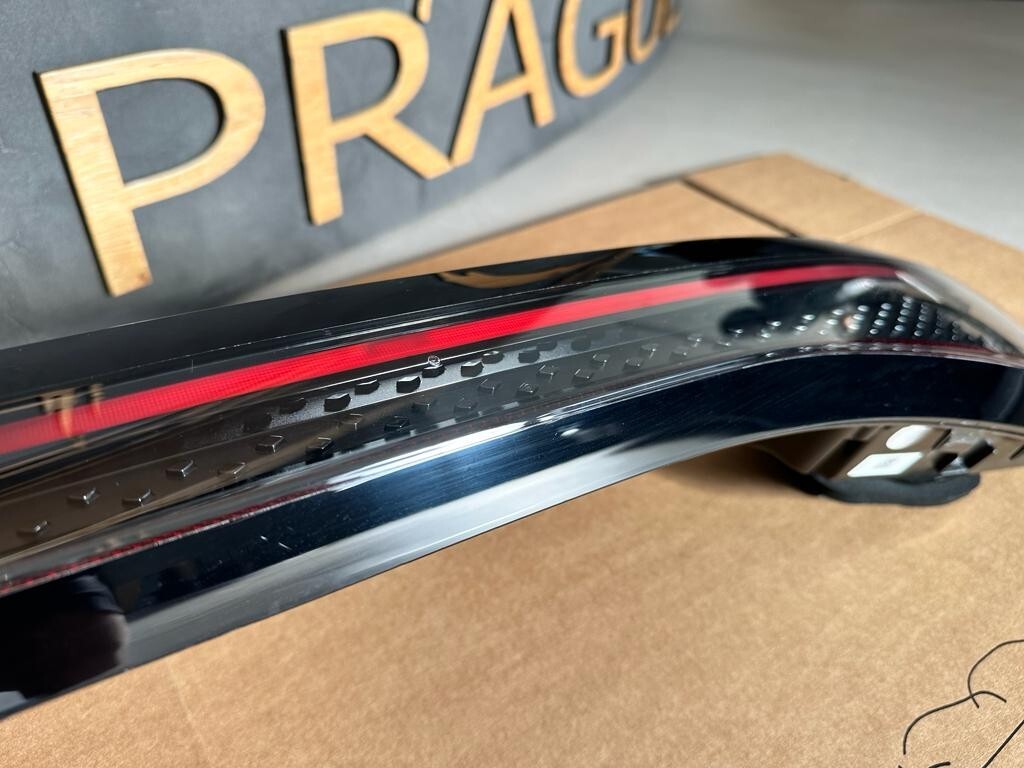 VW ID.4 ID.5 LED RÜCKLEUCHTE HECKLEUCHTE SCHLUSSLEUCHTE MITTE 11A945093 - Obrázek 5