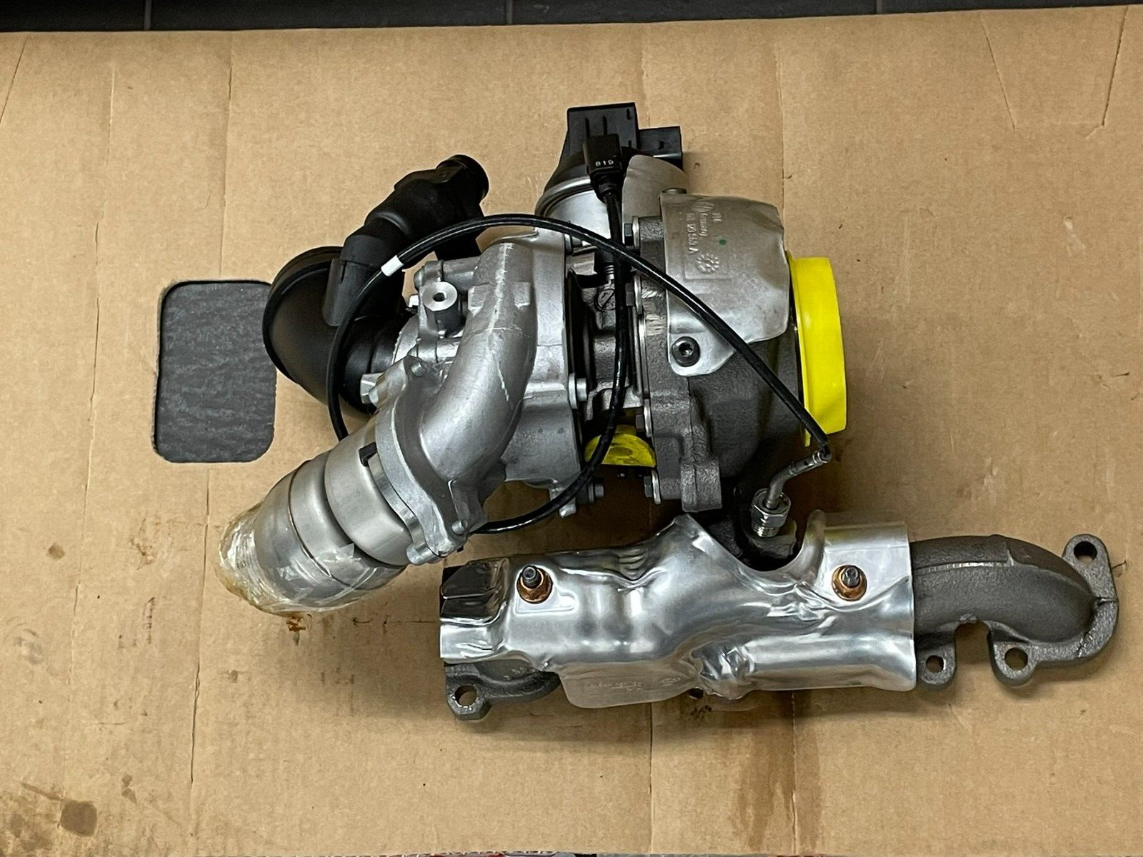 VW JETTA TURBOLADER 2.0 TDI CDJA CJDD 2X0253056 V. NEUEN MOTOR DEMONTIERT VW ORG