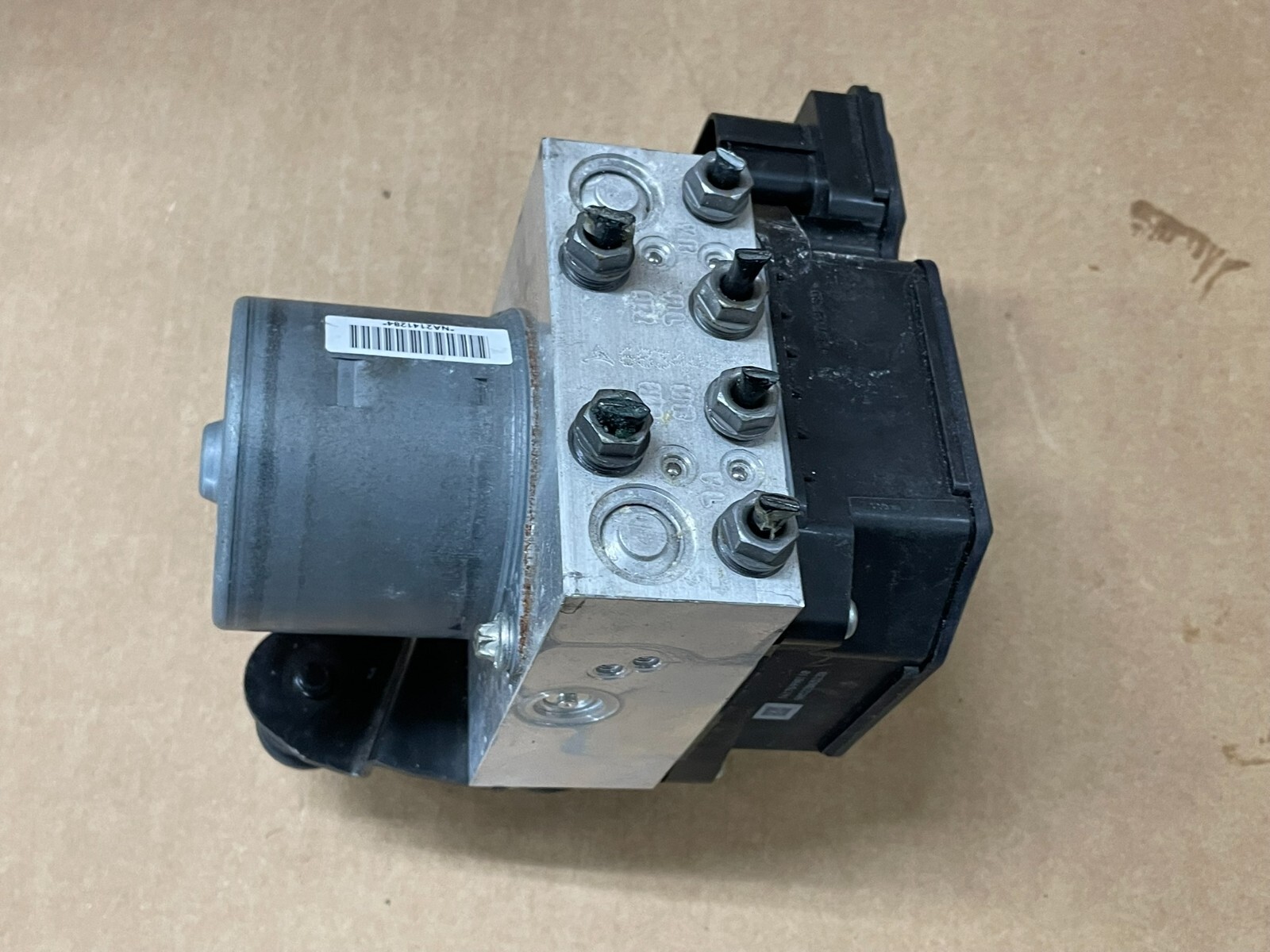 VW PASSAT ABS ESP STEUERGERÄT HYDROSTEUERGERÄT 3AA614109A FAST NEU - TEST WAGEN - Obrázek 9