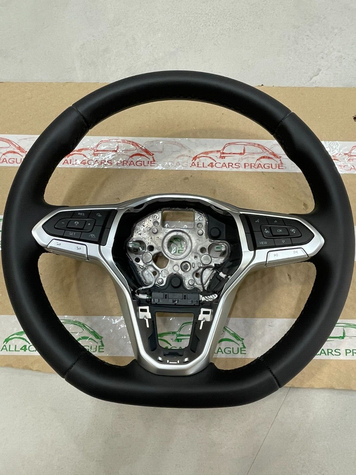 VW PASSAT ARTEON...SPORT LEDER LENKRAD 2G0419089E FAST NEU TEIL DEM VOM TEST CAR - Obrázek 22