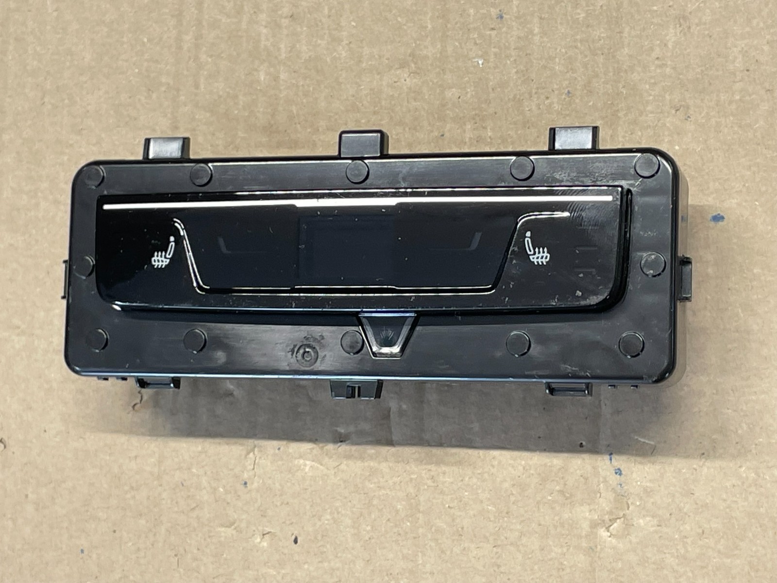 VW ŠKODA KLIMABEDIENTEIL KLIMEBETÄTIGUNG HINTEN 5QS907049A TEST WAGEN DEMONT - Obrázek 11