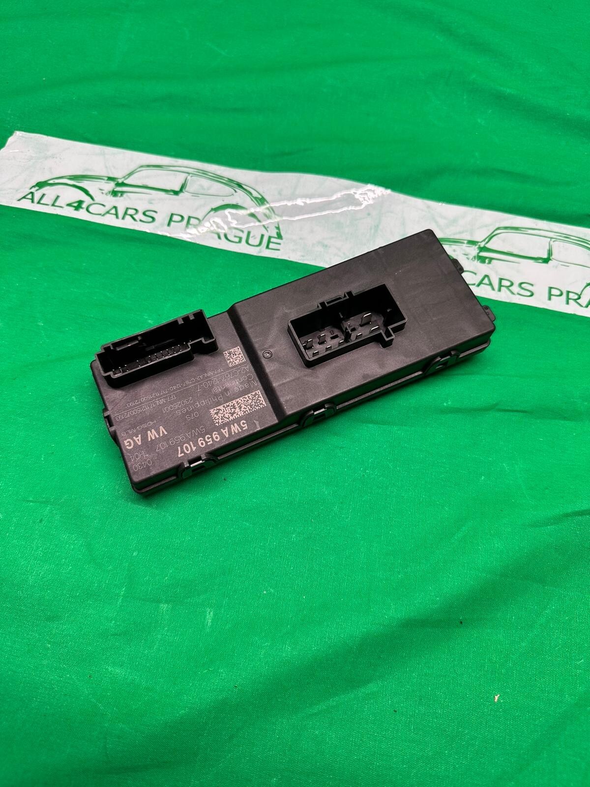 VW STEUERGERÄT ANTRIEBSEINHEITEN ELEKTRISCHE HECKKLAPPE 5WA959107 5WA 959 107 - Obrázek 8