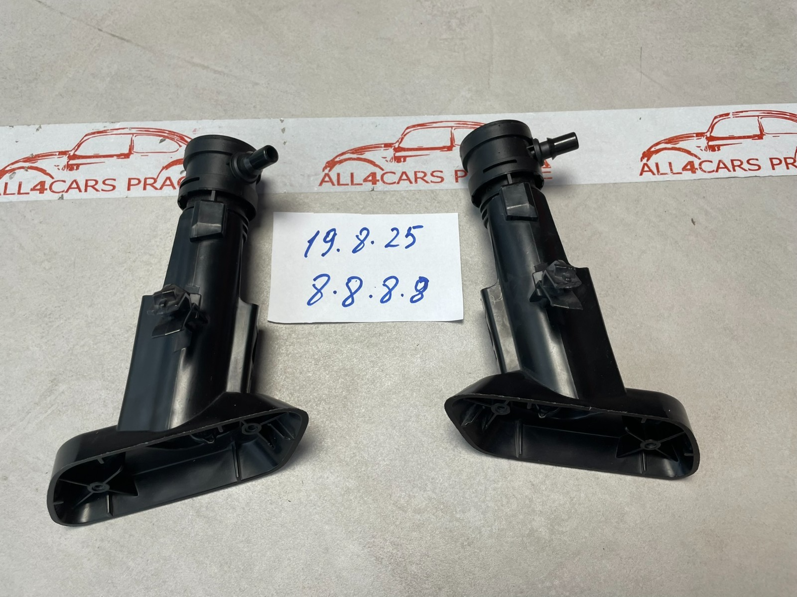 VW TOUAREG 7P HEADLIGHT WASHERS L+R 7P6955103A 7P6955104A 7P6807941 7P6807942 - Obrázek 20