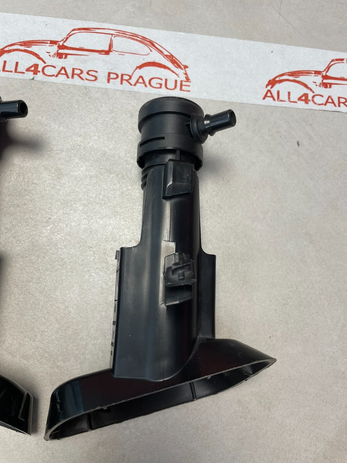 VW TOUAREG 7P HEADLIGHT WASHERS L+R 7P6955103A 7P6955104A 7P6807941 7P6807942 - Obrázek 12