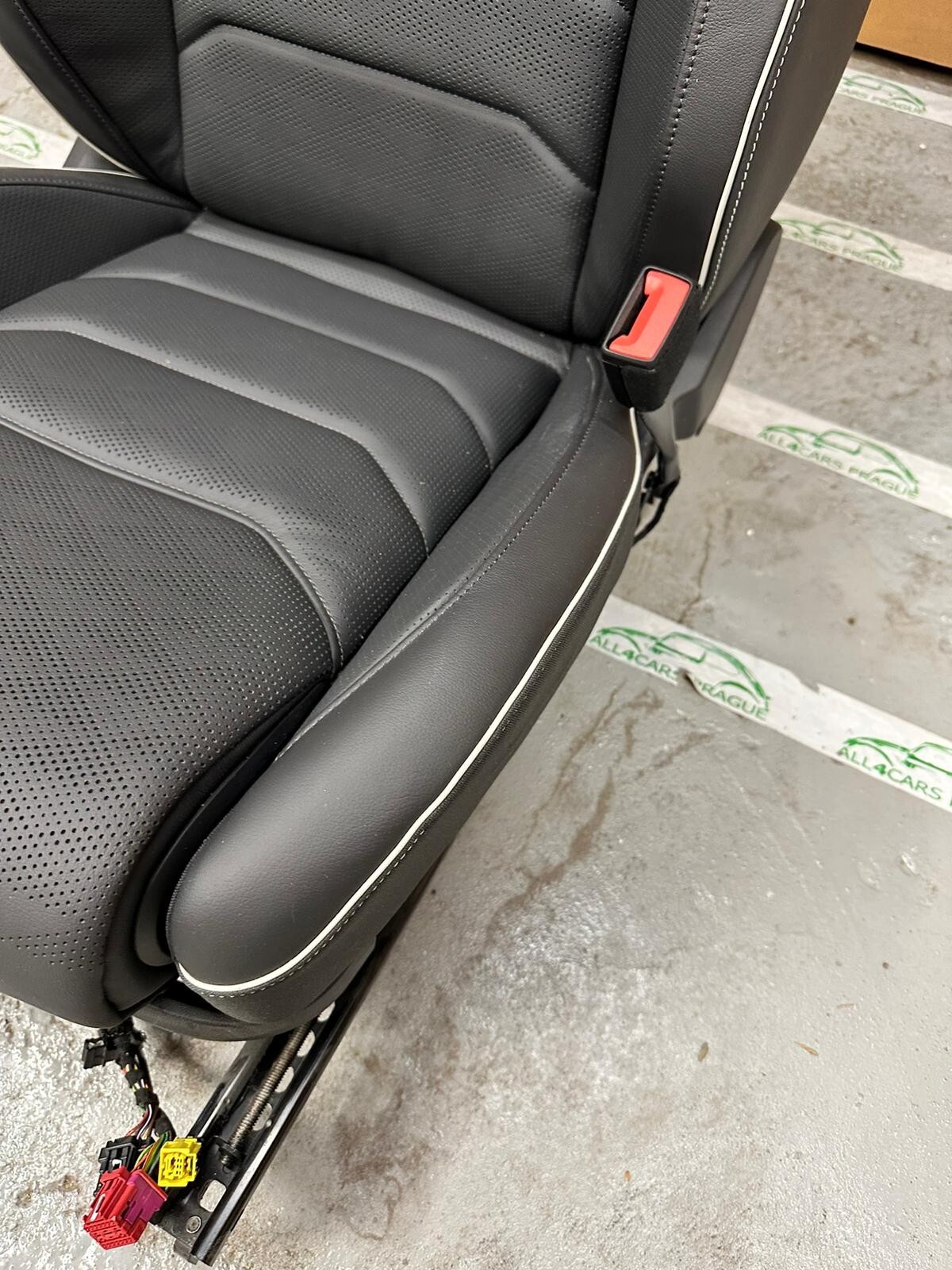 VW TOUAREG CR7 760 SITZE SPORT LEDER SITZEN SCHWARZ LEDER VON TEST WAGEN!! - Obrázek 12