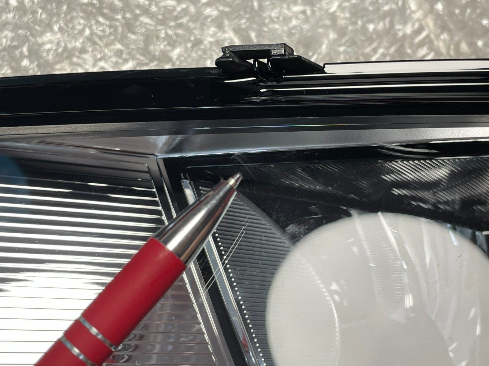 VW TOURAN 5TA NEBELSCHEINWERFER L+R 1046.001 L + 1046.002 R ORIGINAL ZKW NEU - Obrázek 11